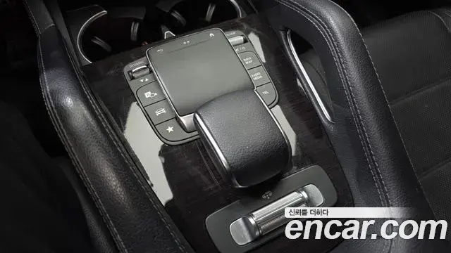Mercedes-Benz GLE-Class 2021 — Şəkil 2/37