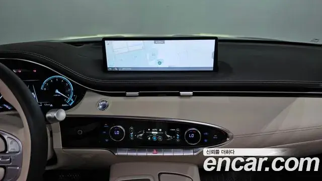 Genesis GV70 2024 — ფოტო 28/34