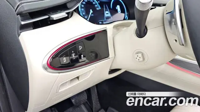Genesis GV70 2024 — ფოტო 20/34