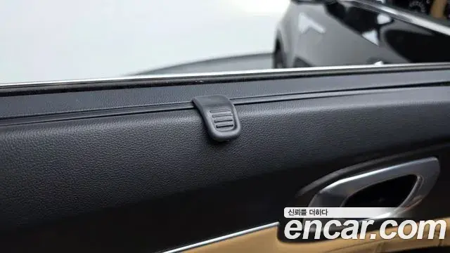 Kia Sorento 2023 — ფოტო 13/34
