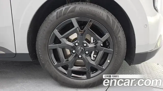 Kia Carnival 2025 — ფოტო 11/35