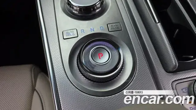 Genesis GV80 2023 — Photo 15/20