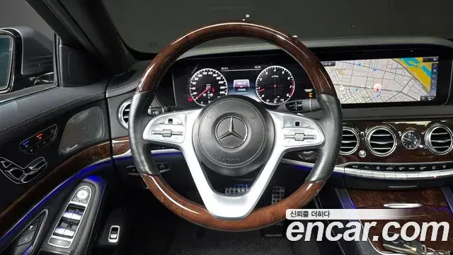Mercedes-Benz S-Class 2018 — Фото 12/20