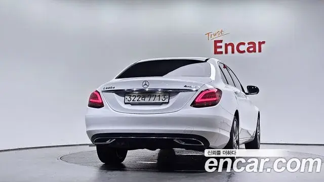 Mercedes-Benz C-Class 2020 — Фото 4/20