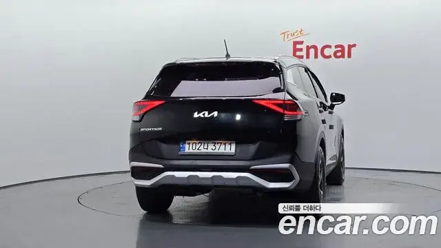 Kia Sportage 2021 — Фото 4/20