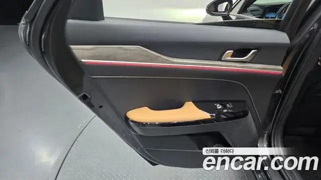 Kia K5 2020 — Photo 5/31