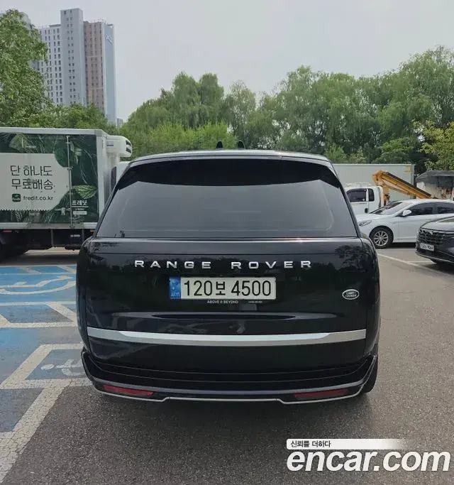 Land Rover Range Rover 2022 — Photo 12/14