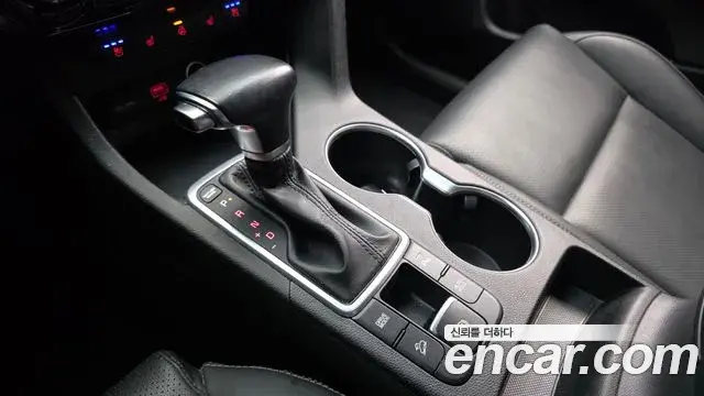 Kia Sportage The Bold 2019 — Фото 9/20