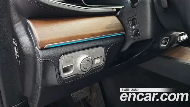 Mercedes-Benz GLE-Class 2019 — Фото 16/20