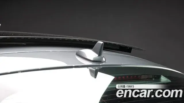 Mercedes-Benz GLE-Class 2018 — ფოტო 31/36