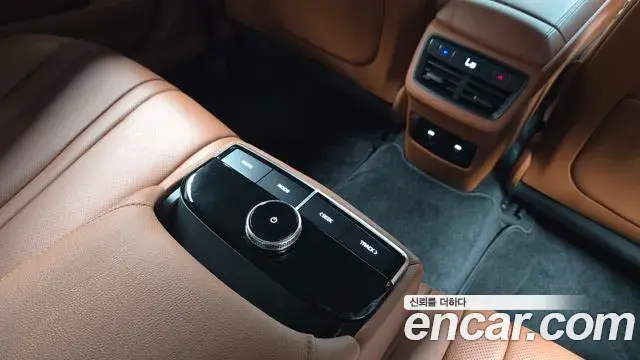 Kia K8 2024 — Photo 26/37