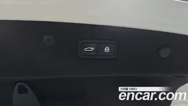 Kia K8 2024 — Photo 5/37