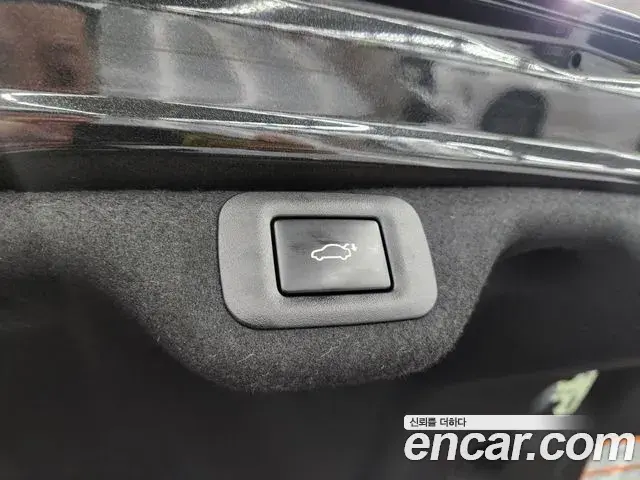 Lexus ES300h 2026 — Şəkil 19/20