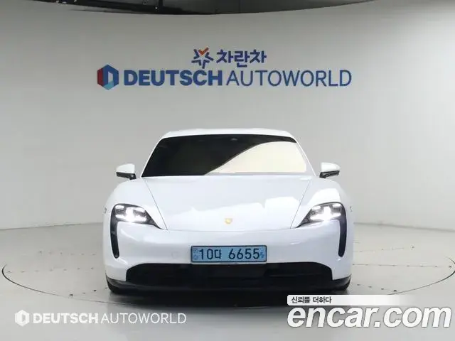 Porsche Taycan 2022 — ფოტო 5/7