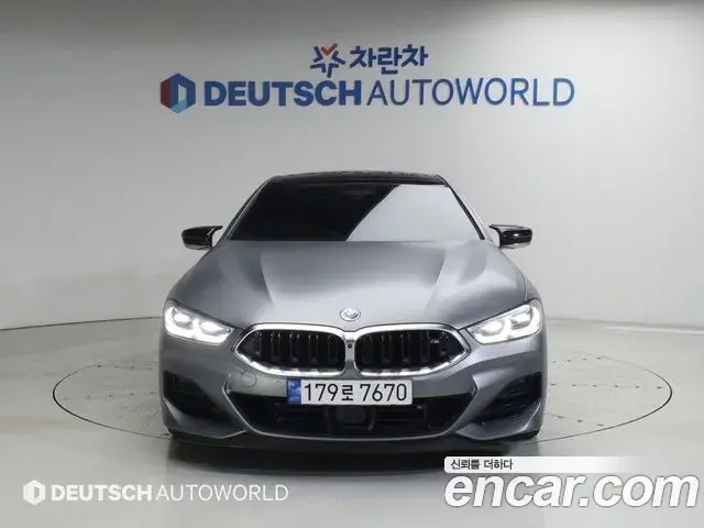 BMW 8 Series 2022 — Фото 2/20