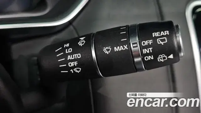 Land Rover Range Rover Sport 2019 — Photo 33/35