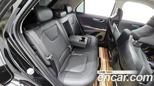 Kia Niro 2025 — Фото 18/20