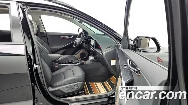 Kia Niro 2025 — Şəkil 6/32