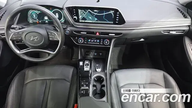 Hyundai Sonata 2019 — Фото 7/20