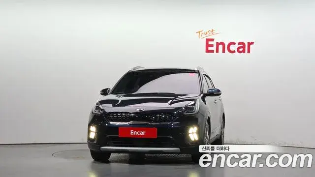 Kia Niro 2019 — Фото 3/20
