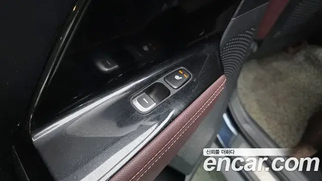 Kia Niro 2019 — Photo 20/34