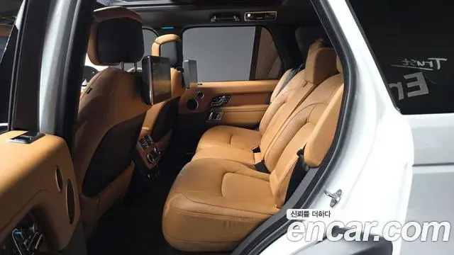 Land Rover Range Rover 2021 — Photo 34/34