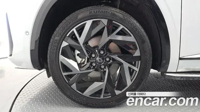 Renault Samsung Grand Koleos 2024 — Photo 32/33