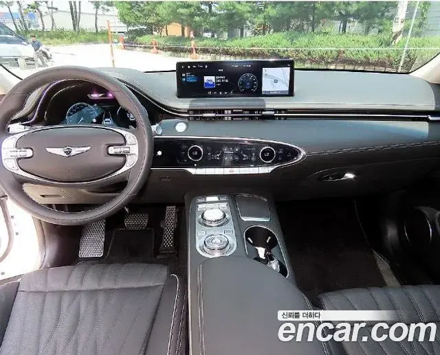 Genesis GV70 2024 — ფოტო 7/20