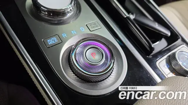 Genesis GV80 2023 — Photo 9/20