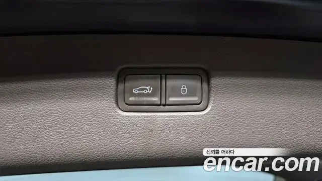 Genesis GV80 2023 — Photo 16/20