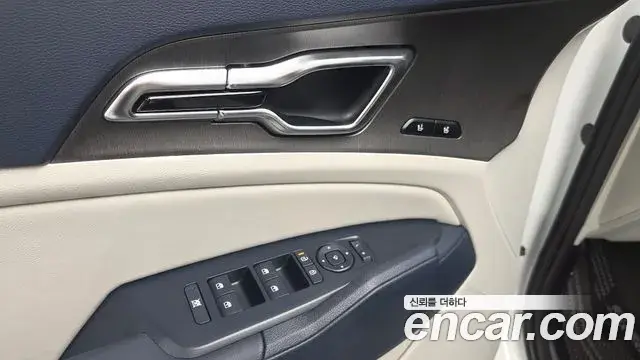 Kia Sportage 2025 — Фото 18/20