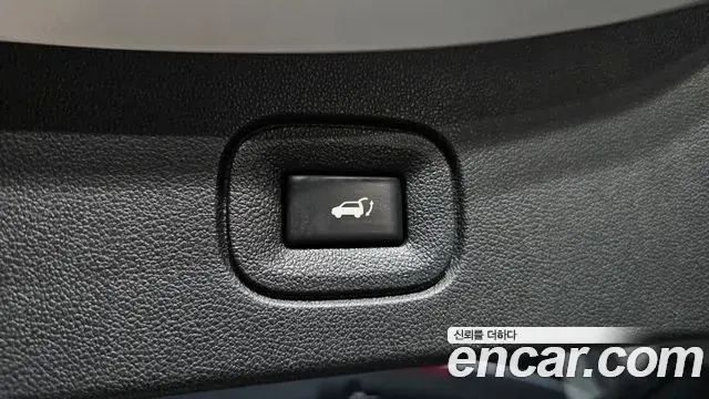 Renault Samsung QM6 2021 — ფოტო 20/33