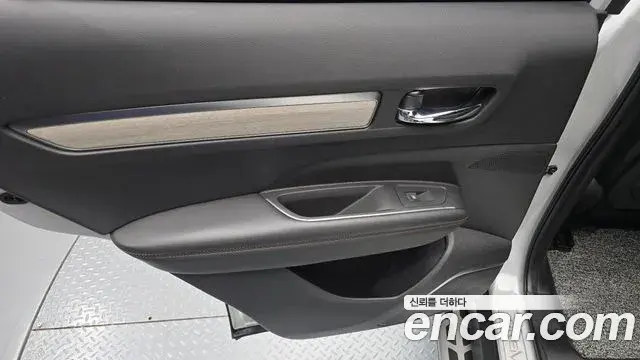 Renault Samsung QM6 2021 — ფოტო 18/33