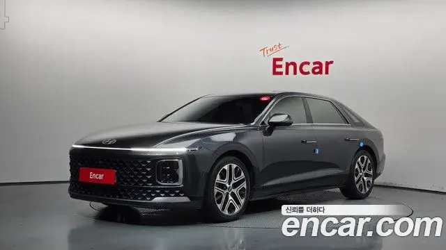 Hyundai Grandeur 2023 — Фото 1/19