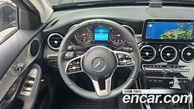 Mercedes-Benz C-Class 2020 — Фото 13/20