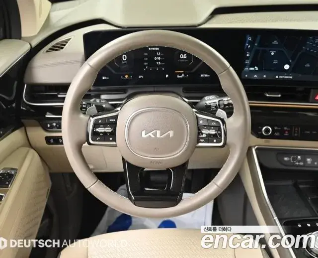 Kia Carnival 2024 — Photo 12/20
