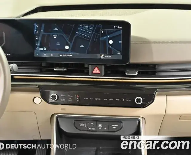 Kia Carnival 2024 — Photo 13/20