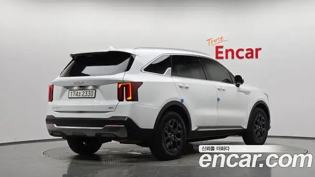 Kia Sorento 2025 — Фото 2/20