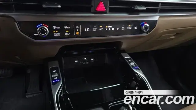 Kia Sorento 2025 — ფოტო 6/38