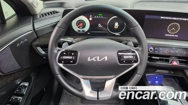 Kia K8 2023 — Photo 7/20