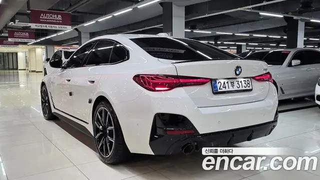 BMW 4 Series 2025 — Фото 6/20