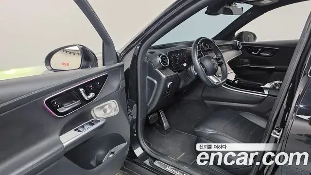 Mercedes-Benz GLC-Class 2024 — Фото 10/20