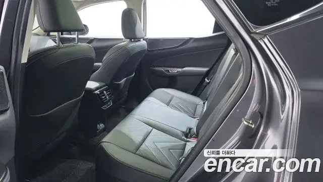 Lexus NX350h 2023 — Фото 19/20