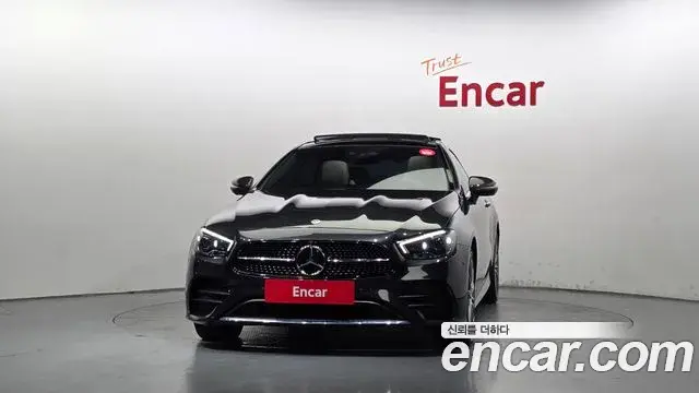 Mercedes-Benz E-Class 2021 — Фото 3/20