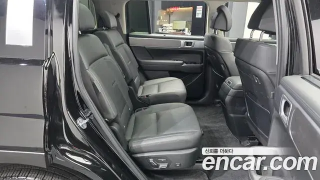 Hyundai Santa Fe 2024 — Фото 12/20