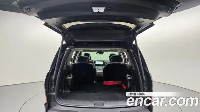 Hyundai Santa Fe 2024 — Фото 20/20