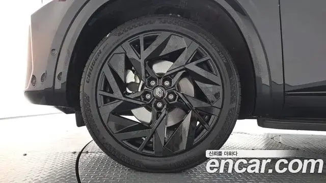 Renault Samsung Grand Koleos 2025 — Photo 19/35