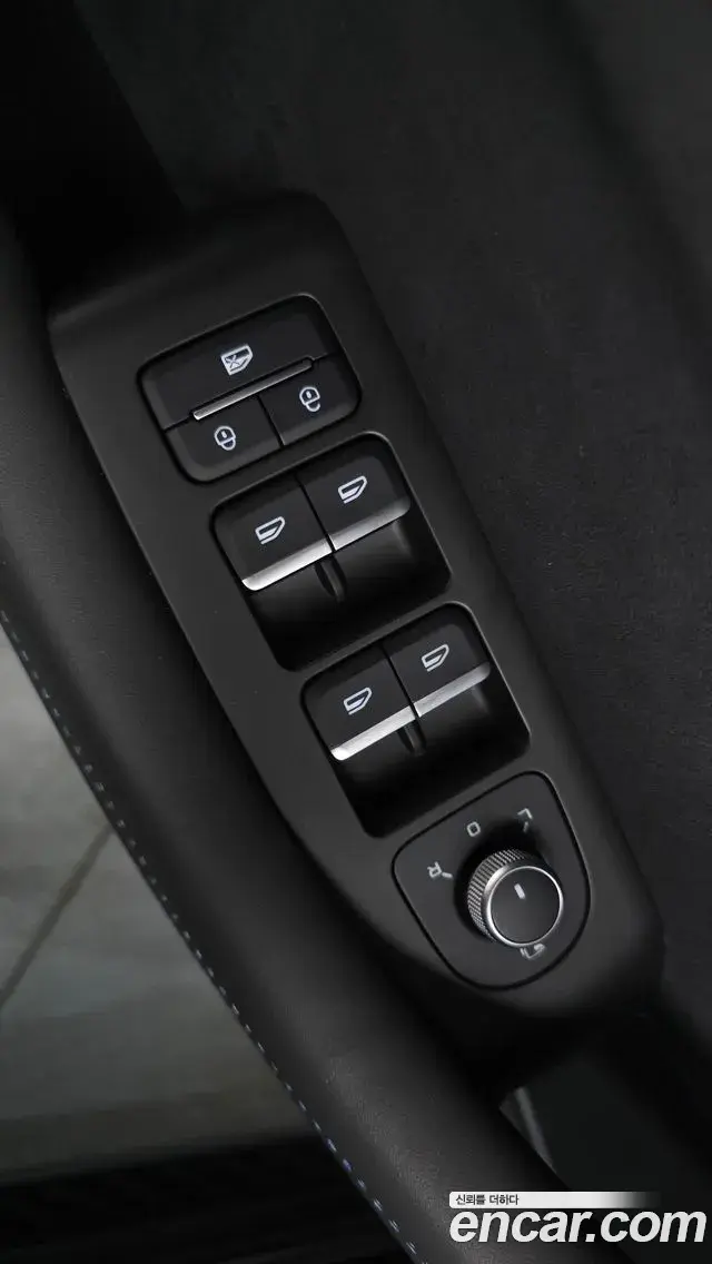 Renault Samsung Grand Koleos 2025 — Photo 34/35