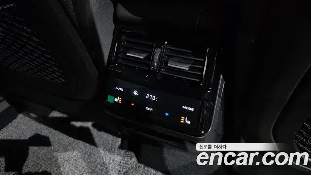 Renault Samsung Grand Koleos 2025 — Photo 18/35