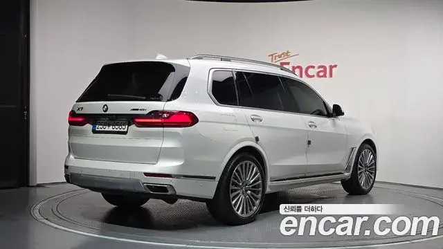 BMW X7 2021 — Photo 1/20
